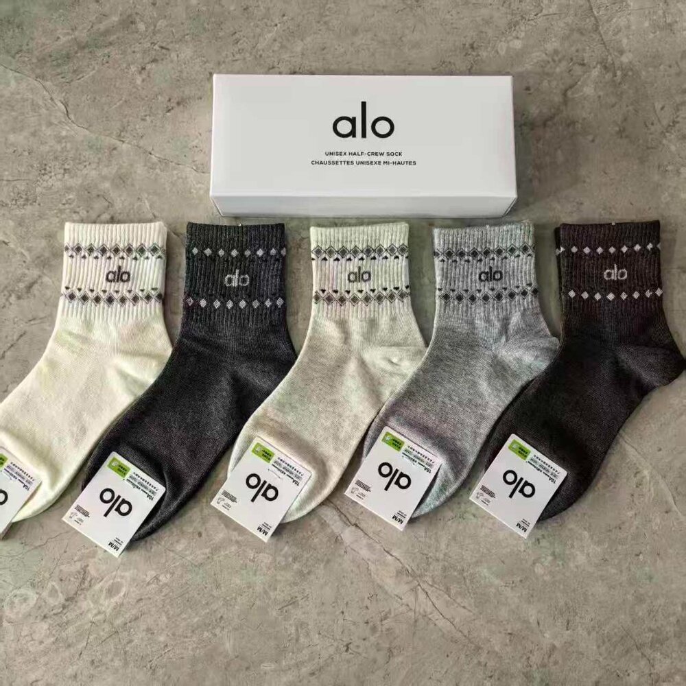 A13- ALO Yoga Women's Fair Isle Neutral Half-Crew Socks 5-Pair Box Set - NWT